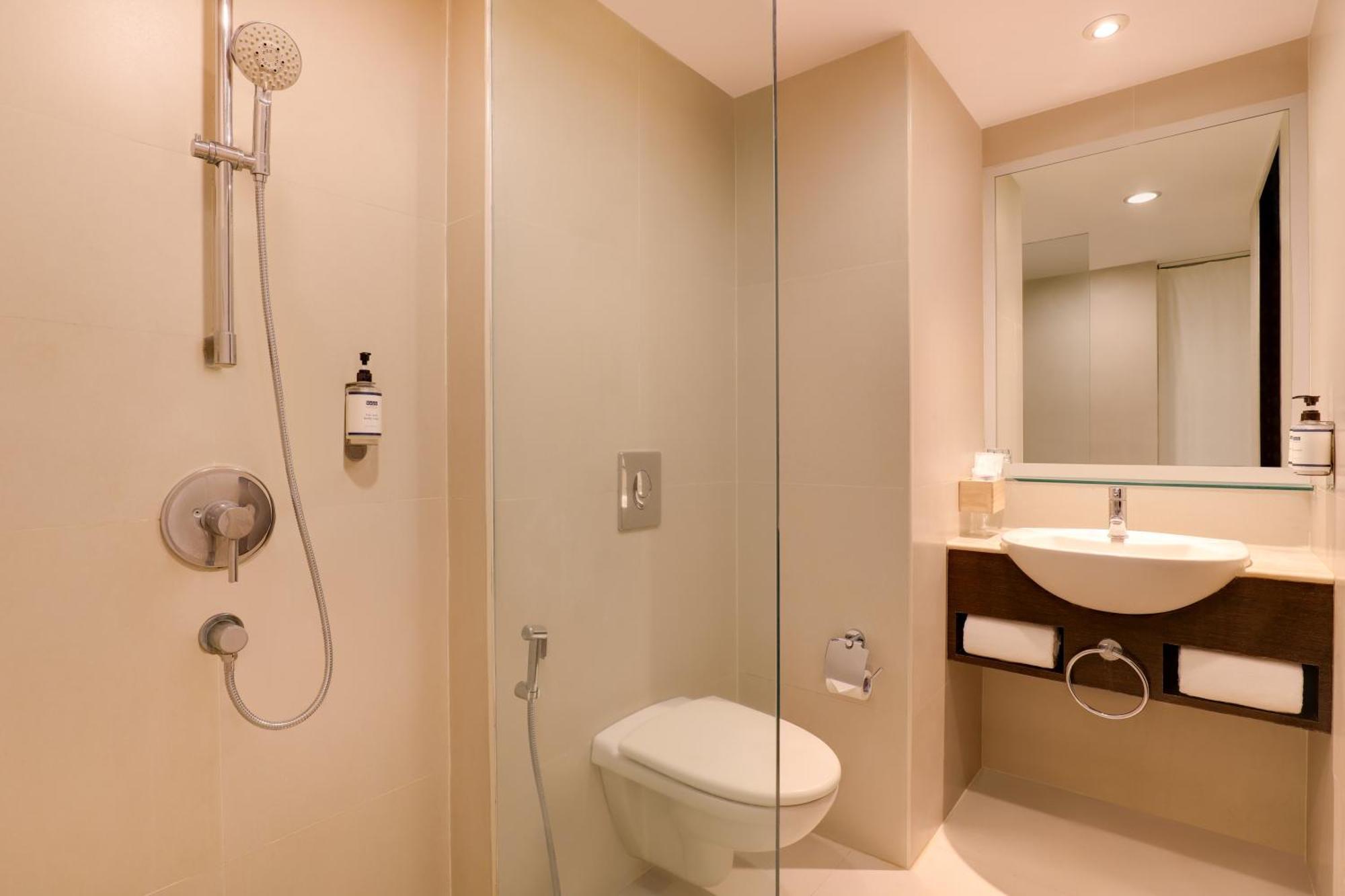 Keys Select By Lemon Tree Hotels, Hosur Road, Bengaluru Exterior foto
