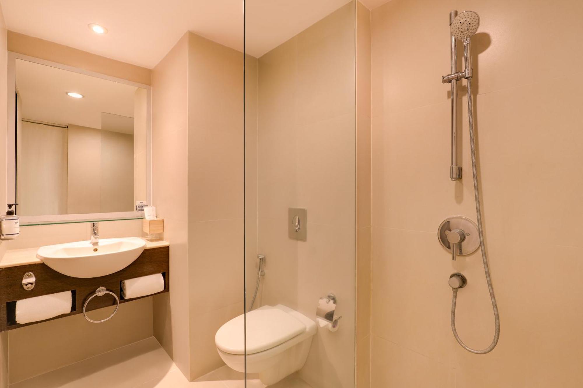 Keys Select By Lemon Tree Hotels, Hosur Road, Bengaluru Exterior foto